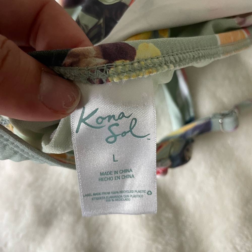 Kona Sol Multicolor Bikini Top - Picture 3 of 4